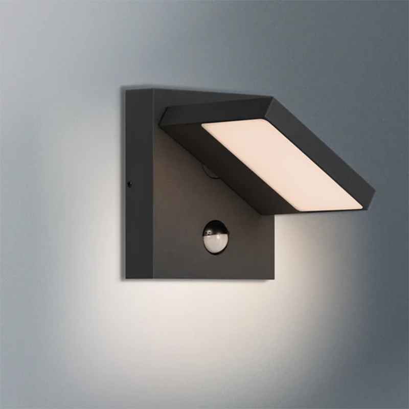 32119 LED IP54 13W 650Lm 실외 벽 조명